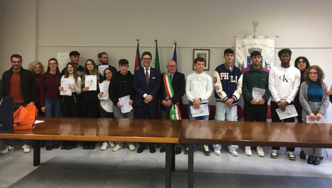 A Sciolze festeggiati i 18enni e 19enni