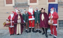 A Settimo Babbo Natale e gli elfi si sono calati dal palazzo comunale