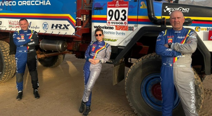 Parte la Dakar 2025: Castiglione e la Collina fanno il tifo per Simonato