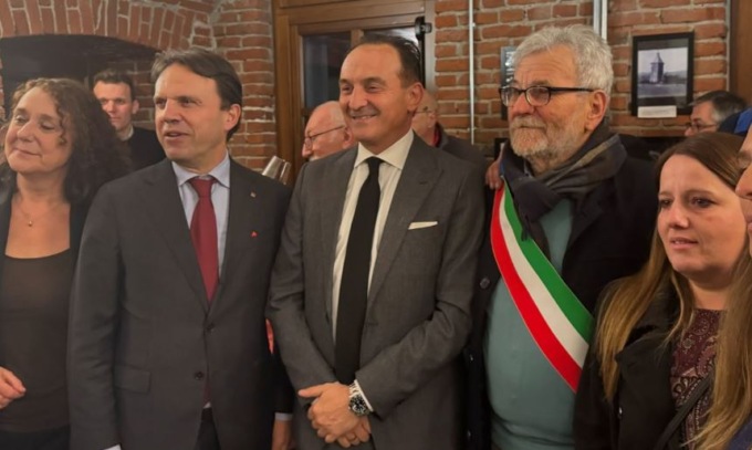 Il presidente Cirio a Cinzano per inaugurare i lavori di restauro del municipio