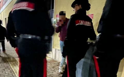 Furto di componenti d’auto: sventato colpo da 15.000 euro, tre arresti