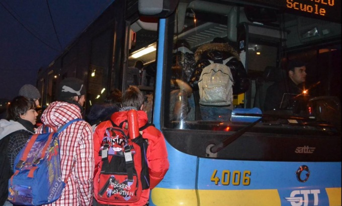 Trasporto pubblico: genitori denunciano disservizi sulla linea Gassino-Settimo