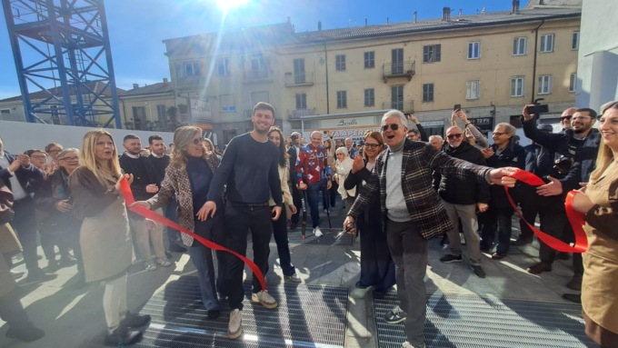 Borello Supermercati, taglio del nastro per il punto vendita settimese