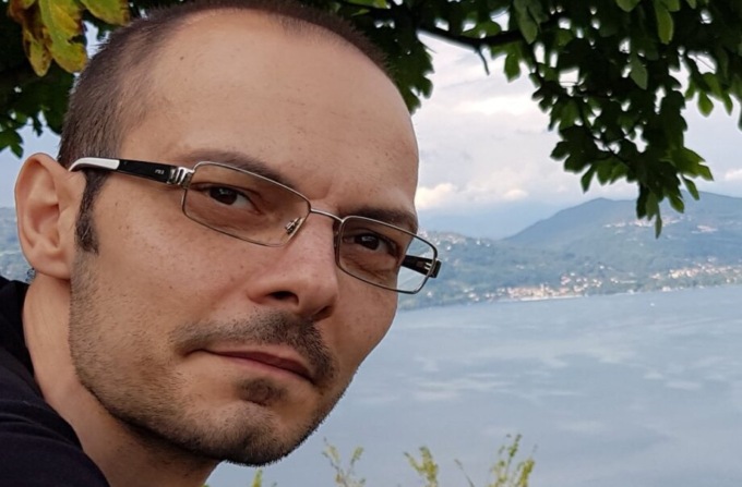 Gassino ha detto addio a Francesco, giovane papà ucciso dalla malattia