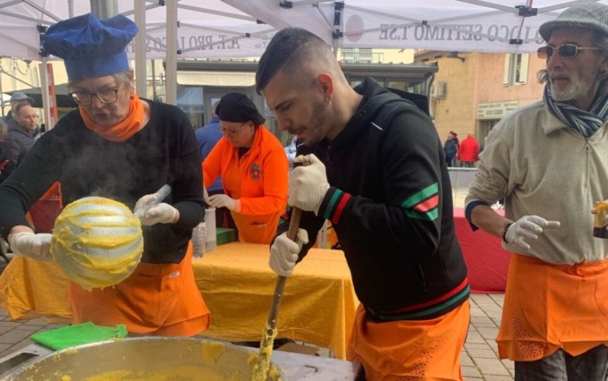A Settimo il Carnevale ha il profumo della polenta grazie alla Pro loco