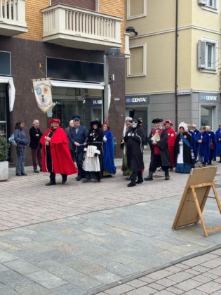 A Settimo torna il «Processo alla Veja», il momento più goliardico del Carnevale