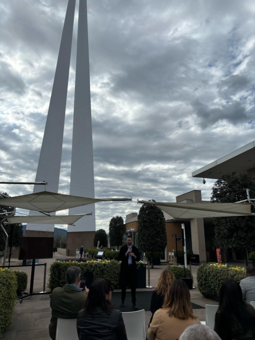 Torino Outlet Village diventa una mostra a cielo aperto con Paratissima