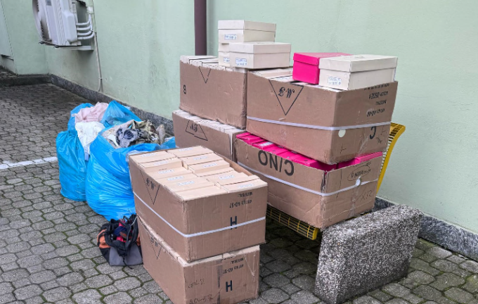 Settimo Torinese, scoperto un deposito di merce rubata per un valore di 10mila euro