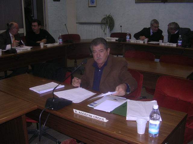 L’addio all’ex sindaco Agostini Croce