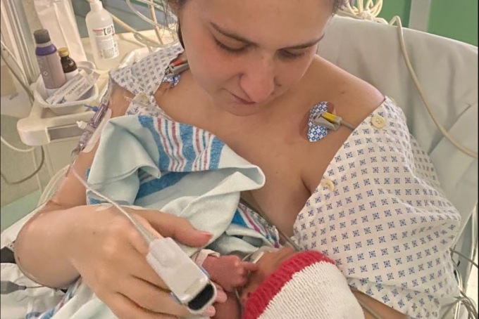 Settimo Torinese: Eleonora e la sua bimba salvate grazie a un intervento eccezionale