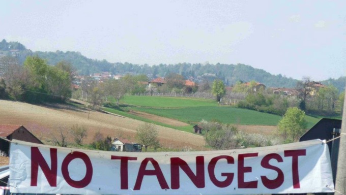 «Collina a rischio», l’allarme lanciato dai NoTangEst