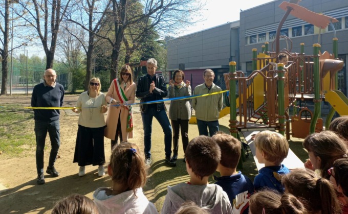 Nuova area giochi al parco Sant’Anna: più divertimento e sicurezza