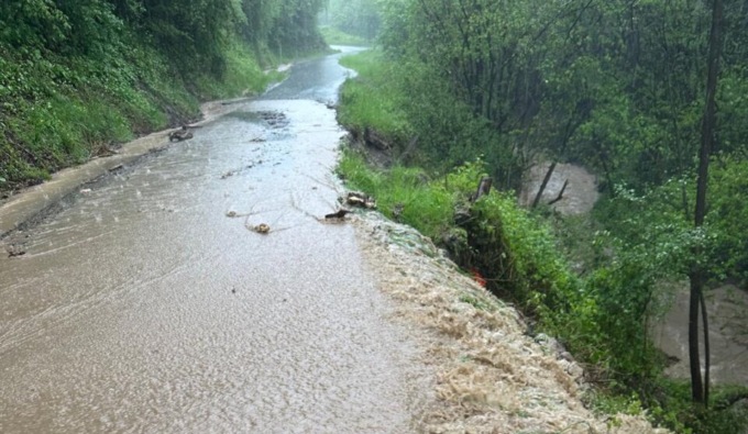 San Raffaele Cimena fa la conta dei danni: strade franate, famiglie isolate e interventi ancora in corso