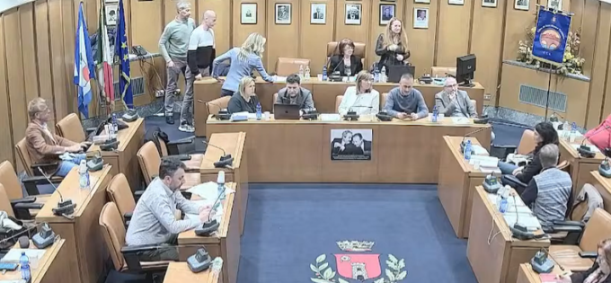 Piano regolatore, il Pd lascia l’aula durante la discussione