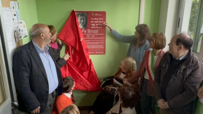 Settimo, il nuovo nido di via Volta è intitolato a Pia Strozzi: «Ora andate avanti voi»