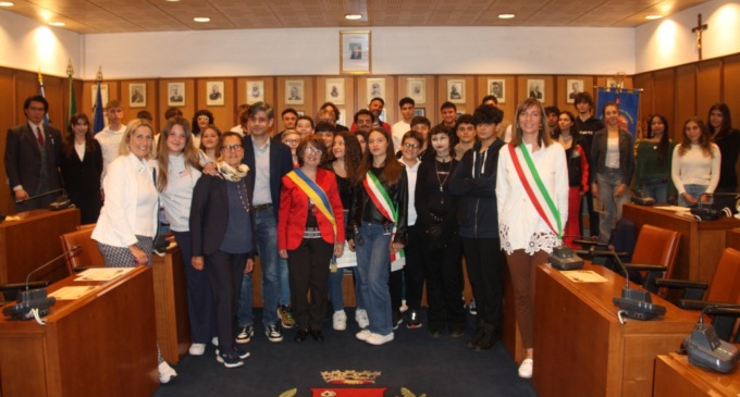 Dieci anni di Consiglio comunale dei ragazzi a San Mauro