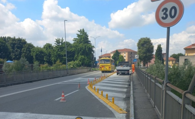 Nuovi dissuasori sul ponte XI Settembre a San Mauro