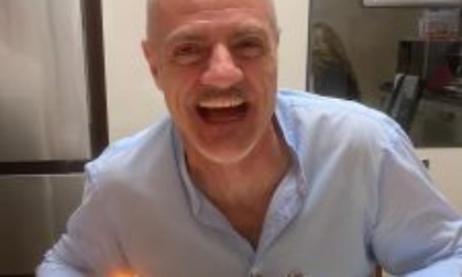 Si diploma con il 100 all’età di 54 anni: «Non bisogna mollare mai»