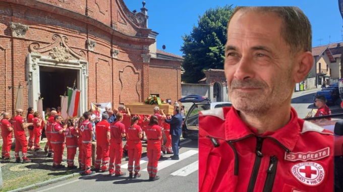 Gassino: un volo di palloncini e un lungo applauso per Roberto, colonna della Cri