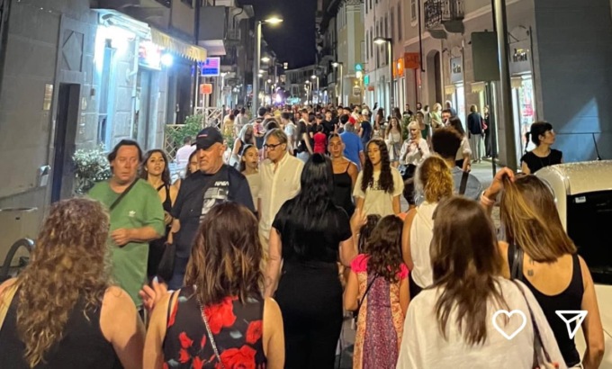 Shopping, musica e colori: giovedì 10 luglio a Settimo è la serata dei “tormentoni”