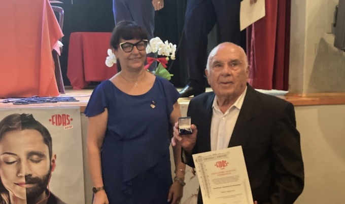 Volontario settimese riceve la medaglia Re Rebaudengo per l’impegno nella Fidas