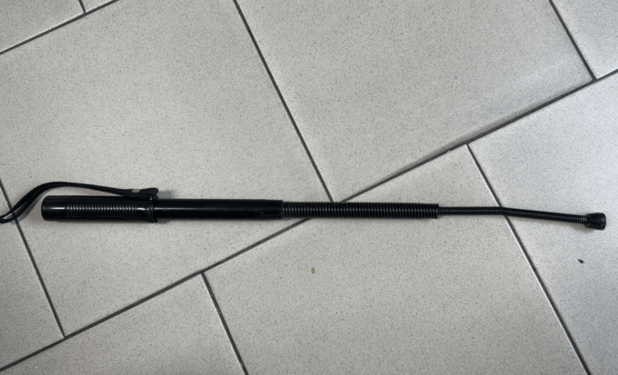 Controlli a tappeto a Settimo: manganelli, coltelli e droga