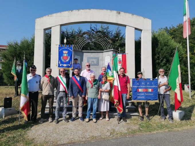Settimo ha ricordato i sei partigiani fucilati l’8 agosto 1944