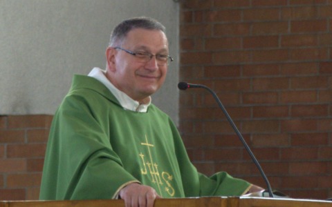 Il Villaggio Fiat congeda il suo parroco