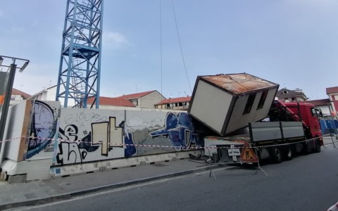 Settimo Torinese: disguido nel cantiere ex Standa e disagi alla circolazione