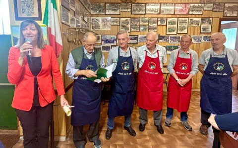 San Mauro, riconoscimento al Gruppo Alpini: primeggiano per ore di volontariato