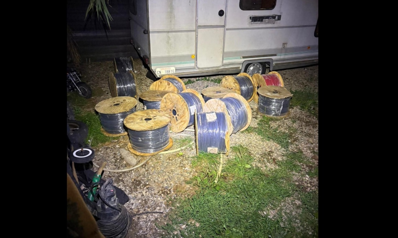 Furto di bobine nell’azienda di San Mauro: ritrovate a Settimo