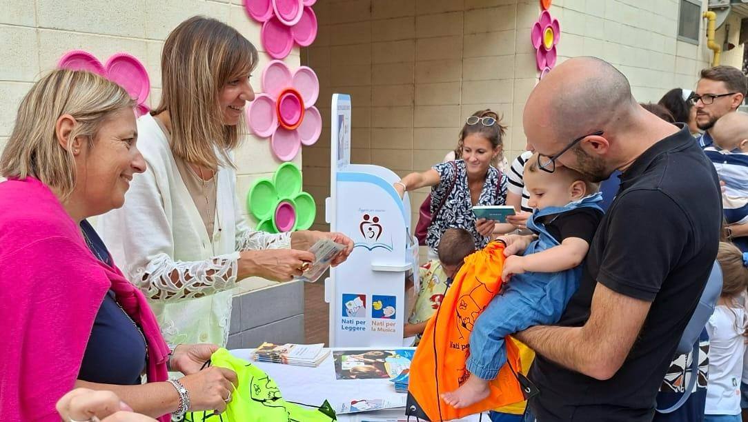 San Mauro, festa Nati per Leggere: emozioni e libri in dono per i nuovi nati