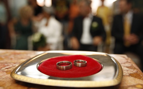 Il pranzo di  matrimonio termina in ospedale