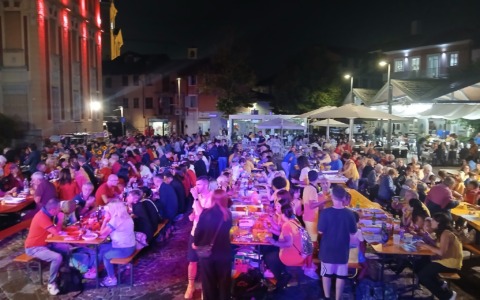 Settimo, dopo un weekend di eventi la Patronale chiude con Falò del Gambero e fuochi d’artificio