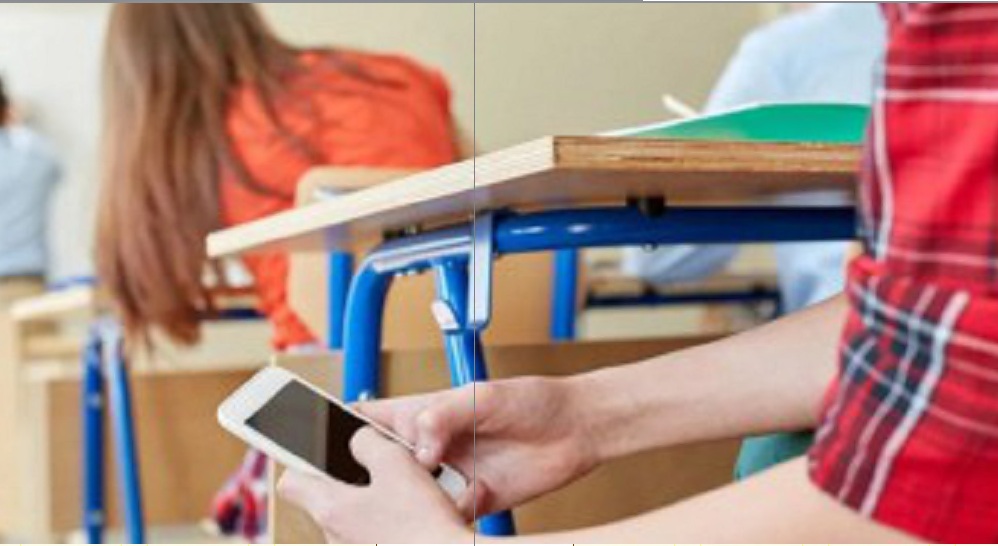 Scuola, stop ai cellulari e stretta sulla condotta: i dubbi delle presidi settimesi