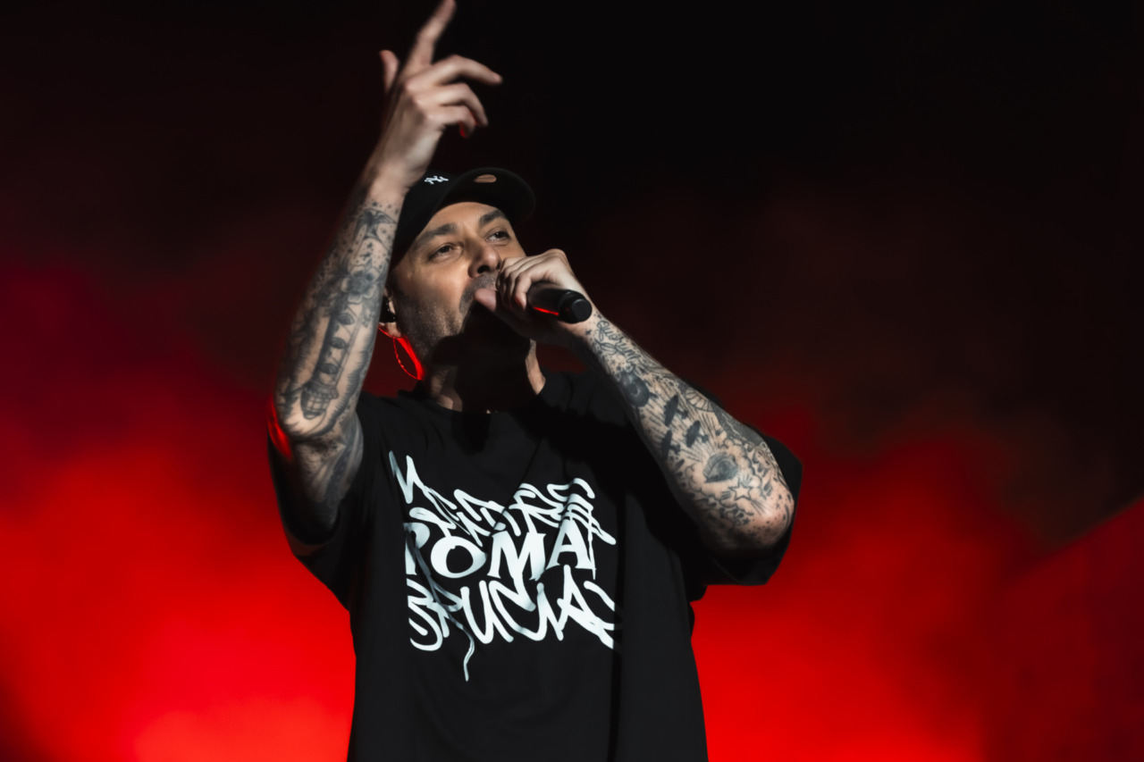 Fabri Fibra al Concordia in concerto