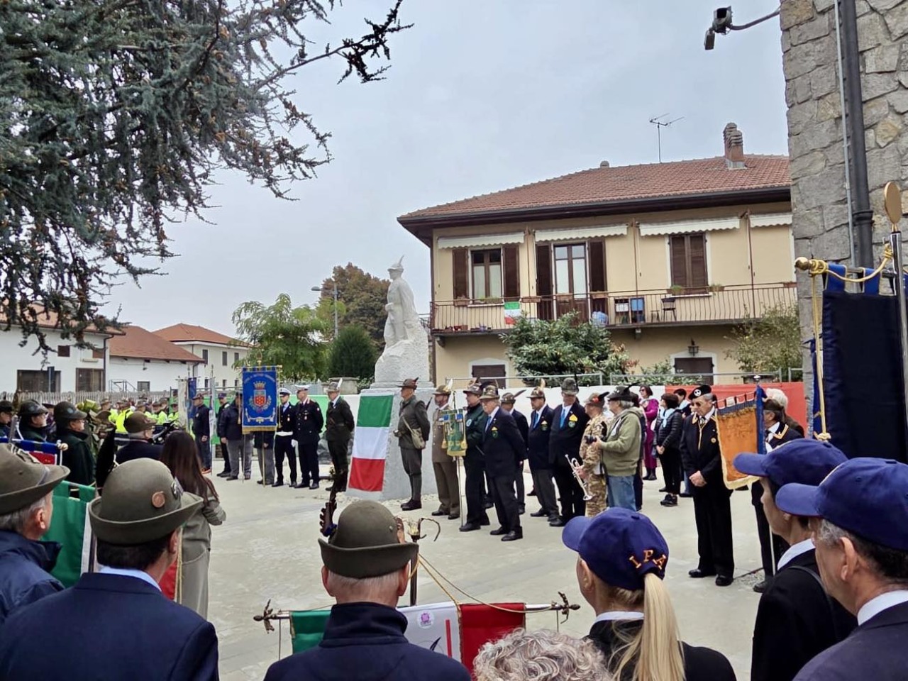 Settimo Torinese ha celebrato i 95 anni delle sue “Penne nere”