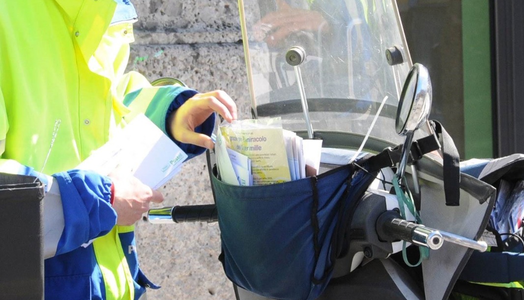 Settimo, disservizi nella consegna di corrispondenza e bollette: Poste italiane promette soluzioni