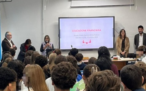 Alla scuola Pellico di San Mauro un progetto di educazione finanziaria per gli studenti