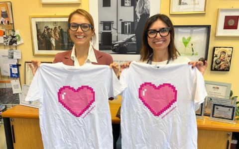 Anche Settimo Torinese si tinge di rosa per la prevenzione