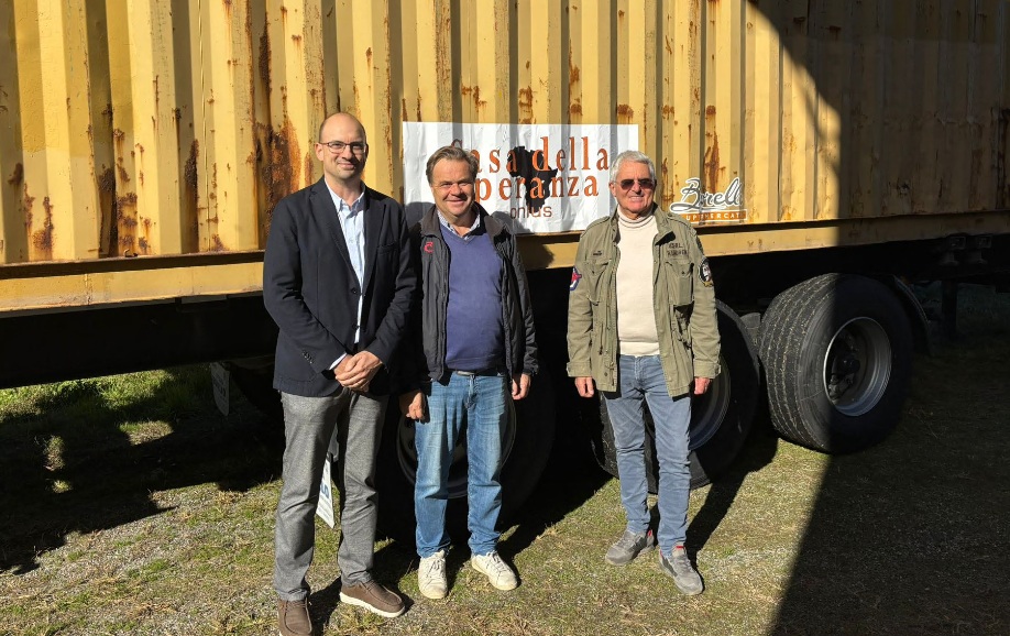 Da Castiglione parte un tir di solidarietà: aiuti per costruire un ospedale in Togo