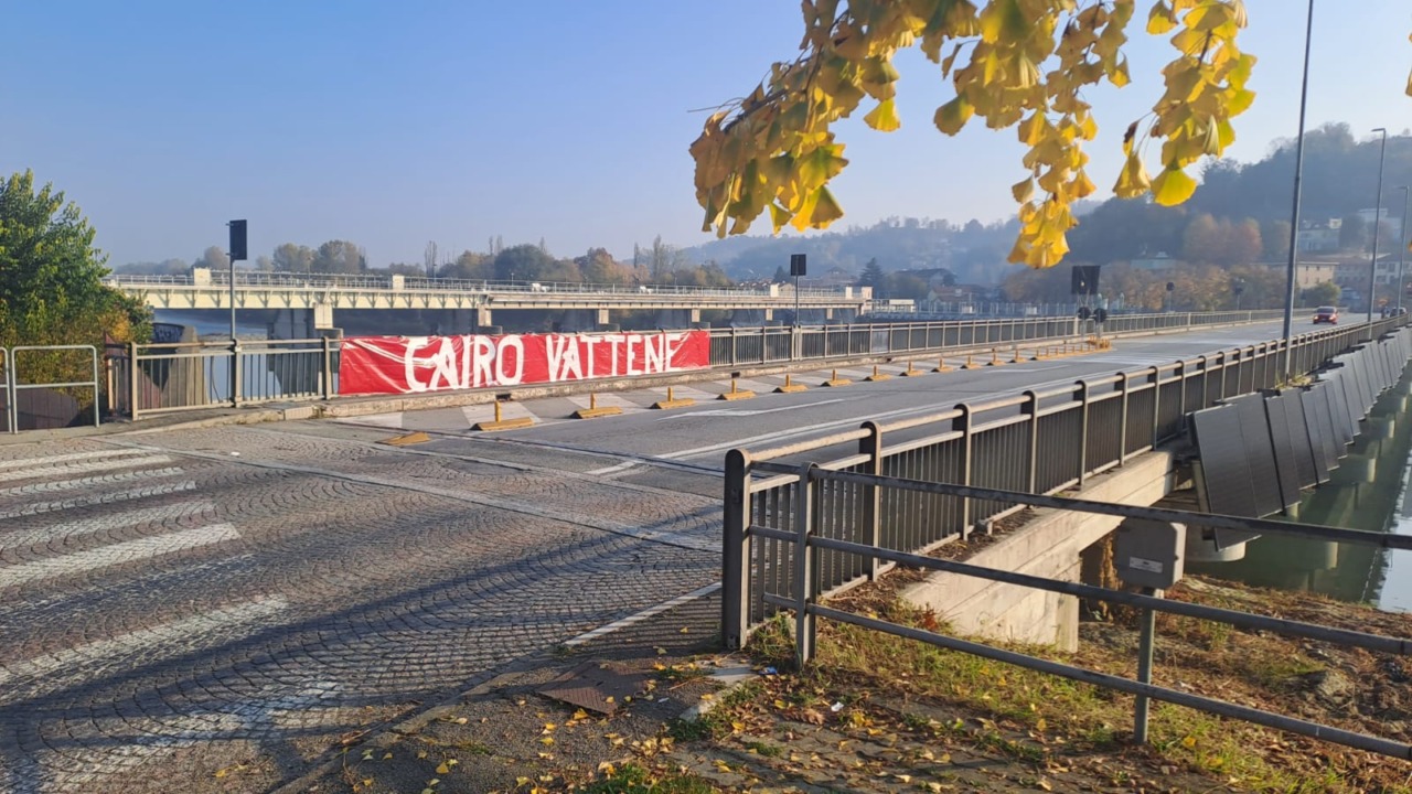 Derby della Mole, striscione contro Cairo