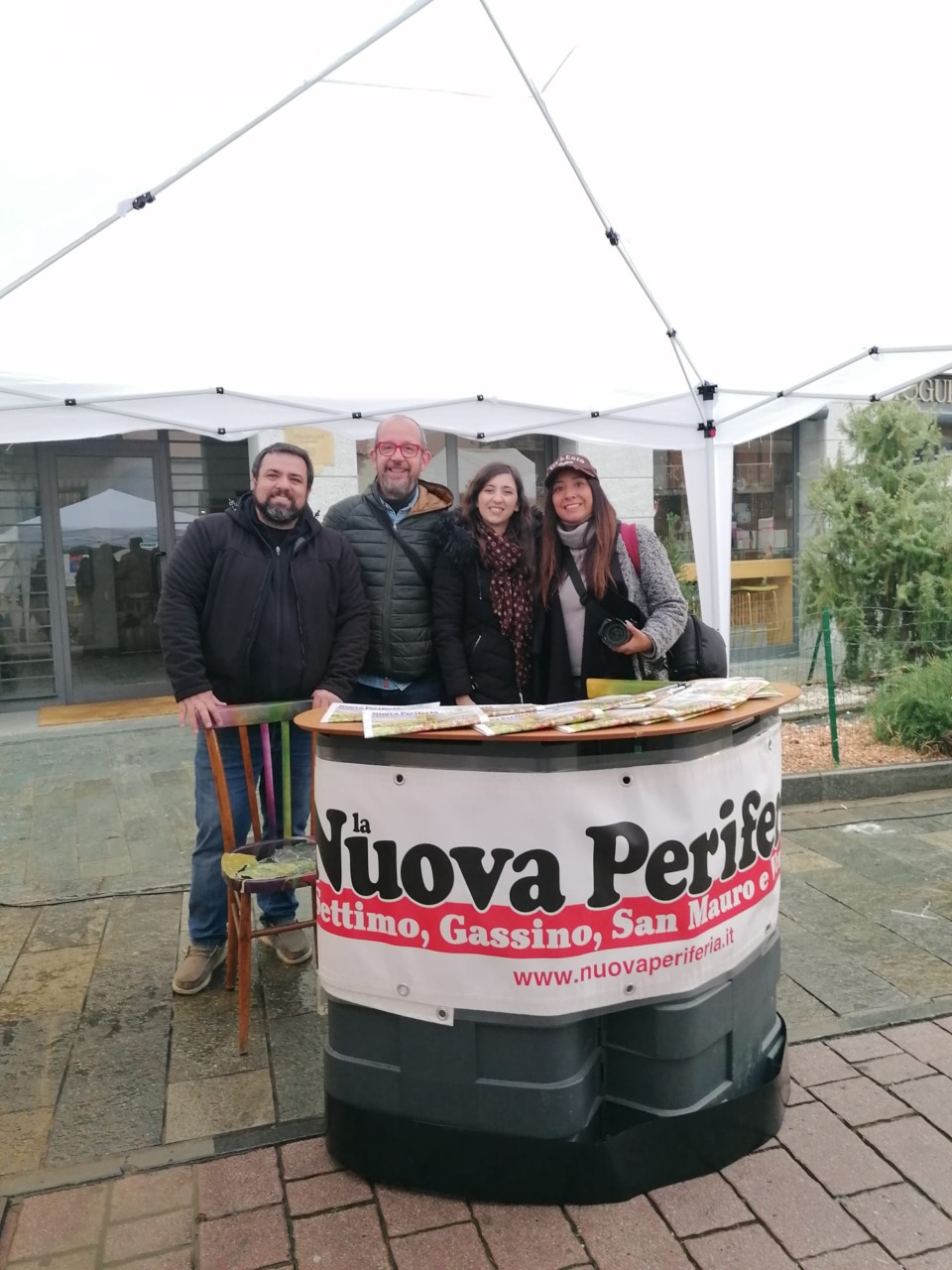 La Nuova Periferia col banchetto alla Fera dij Coj