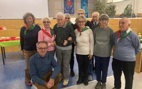 Settimo Torinese: festa a sorpresa per i 97 anni di Ubaldo Ballarini, la “staffetta Fulmine”