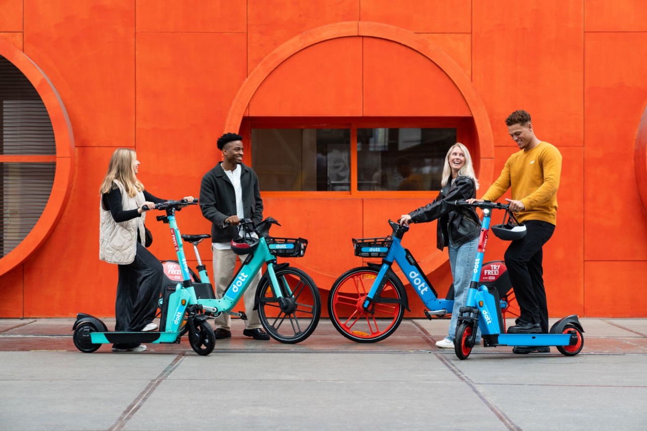 Settimo Torinese lancia il nuovo servizio di sharing: 200 monopattini e 100 bici elettriche