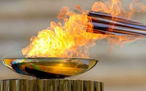 La Fiamma Olimpica di Milano-Cortina arriva a Settimo