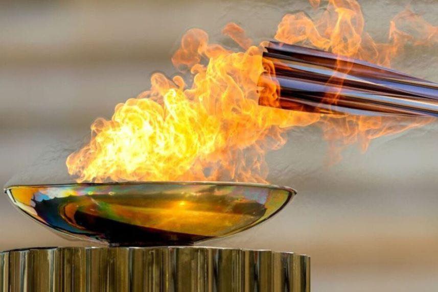 La Fiamma Olimpica di Milano-Cortina arriva a Settimo