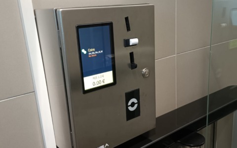 Bagni a pagamento in stazione a Settimo: protesta dei pendolari contro RFI