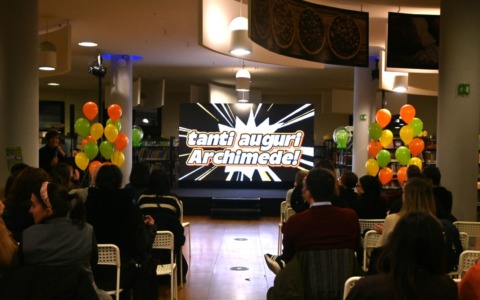 Biblioteca Archimede di Settimo Torinese: 15 anni festeggiati in grande stile