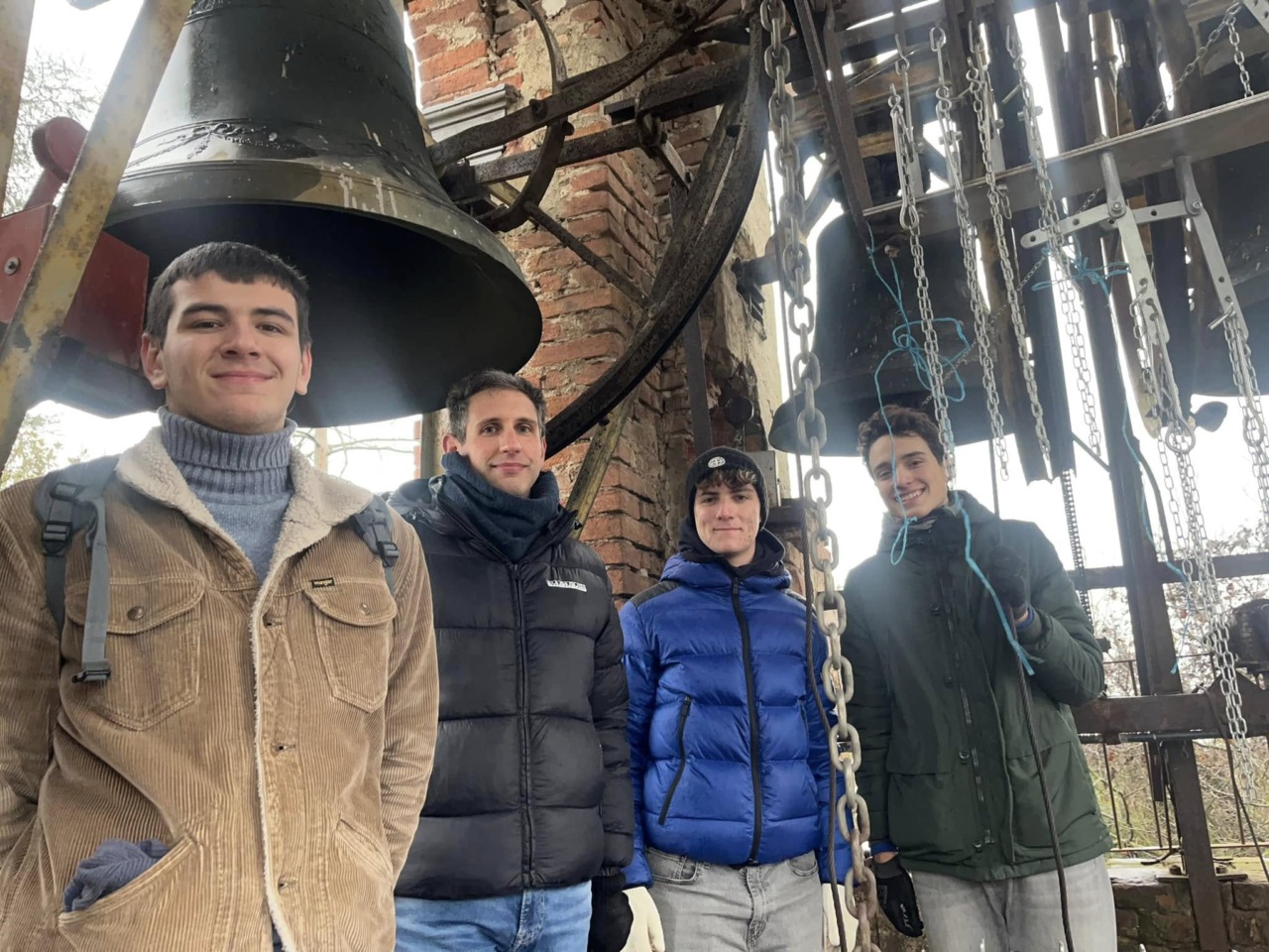 Concerto di campane a Bussolino: è stata una vigilia di Natale tra musica e tradizione